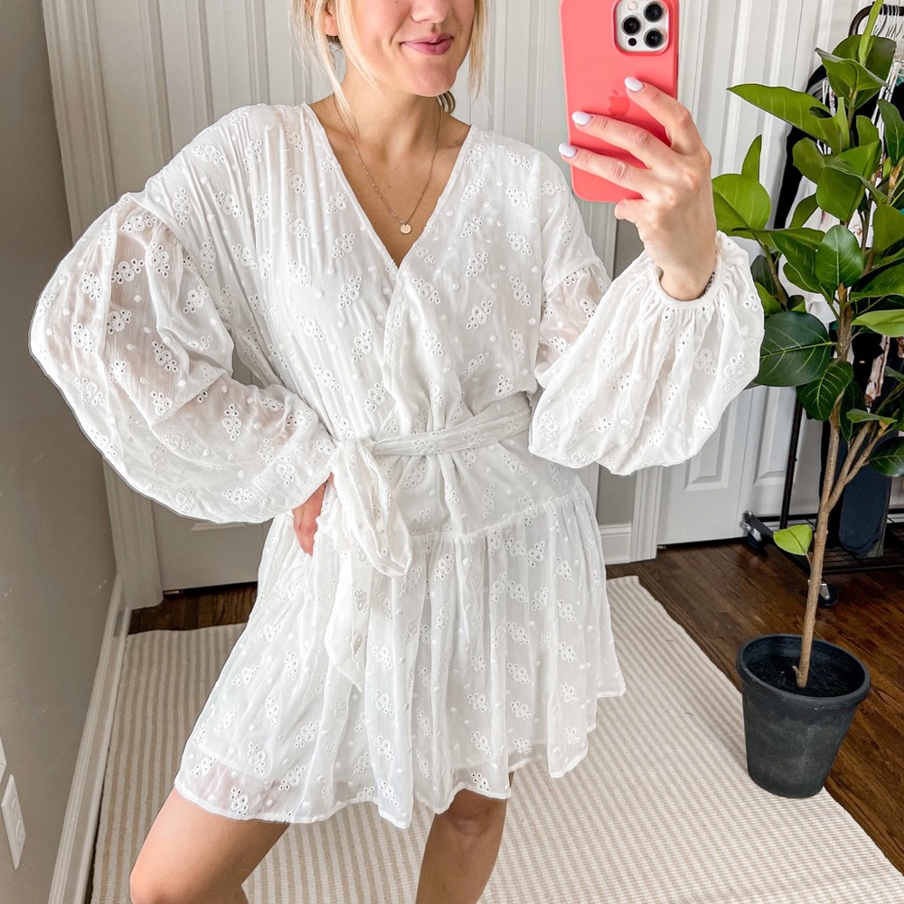 MINKPINK White Long Sleeve Dress